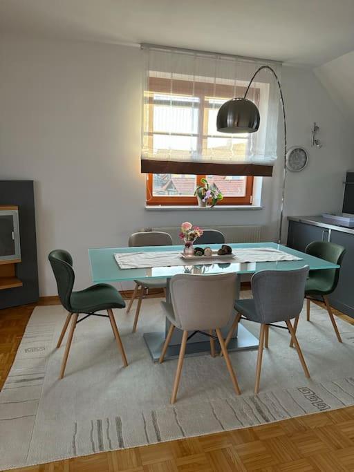 Freundliche Wohnung Naehe Weinstrasse Fuer 5 Personen Wagna 외부 사진